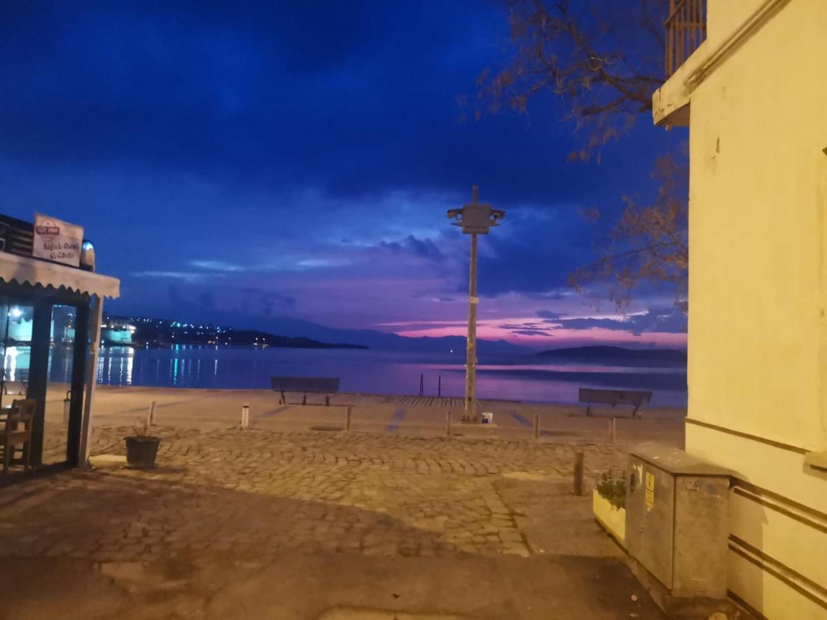 Limon Otel Fokaja Zewnętrze zdjęcie