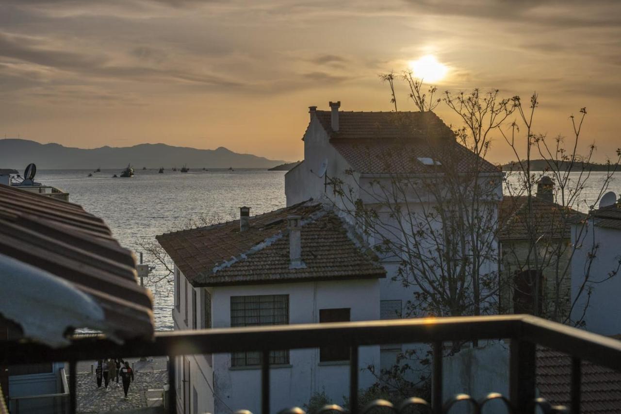 Limon Otel Fokaja Zewnętrze zdjęcie